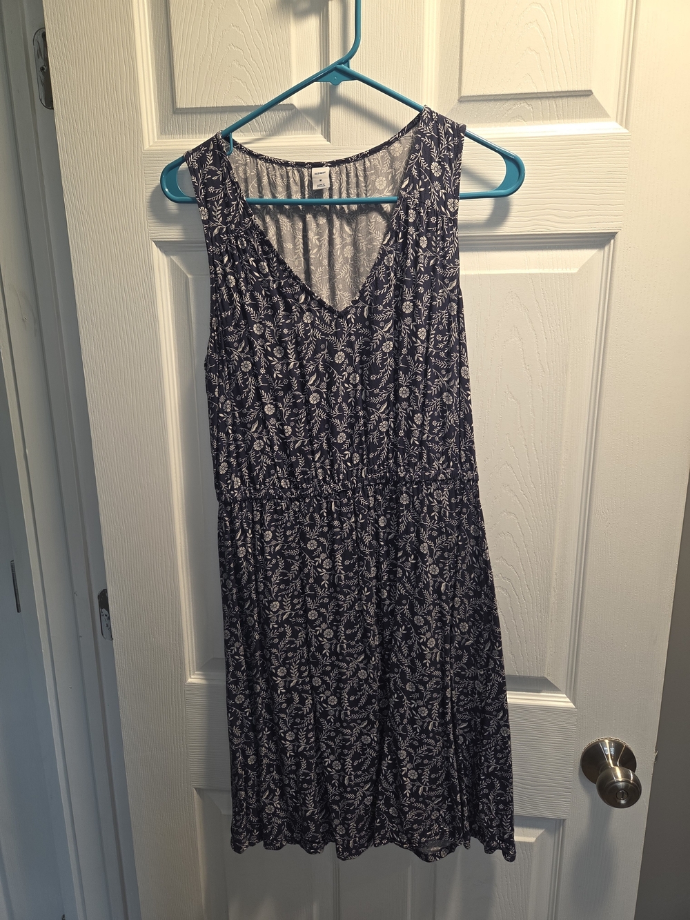 Old Navy Navy Floral-Print Sleeveless Midi Dress